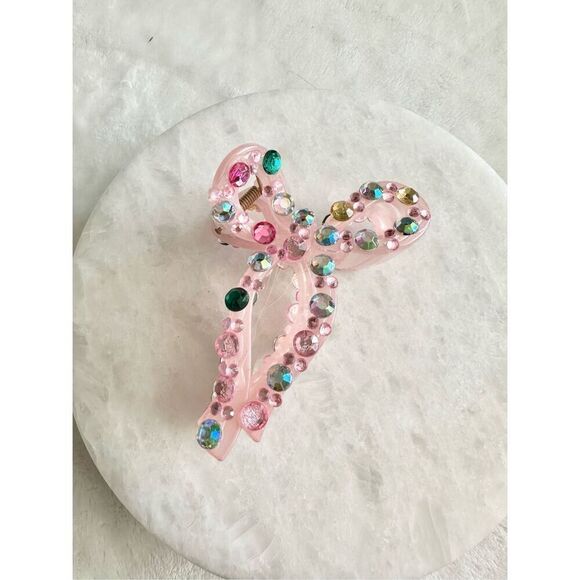 Pink rhinestone bow style hair claw - Picture 1 of 3